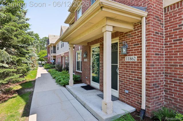 11862 Farmington Road, Livonia, MI 48150
