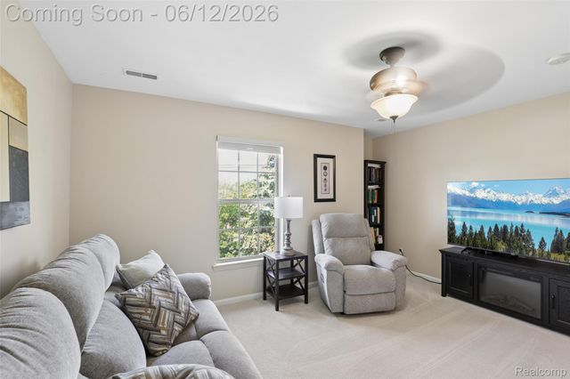11862 Farmington Road, Livonia, MI 48150