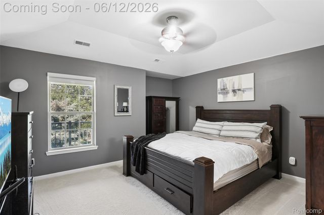 11862 Farmington Road, Livonia, MI 48150