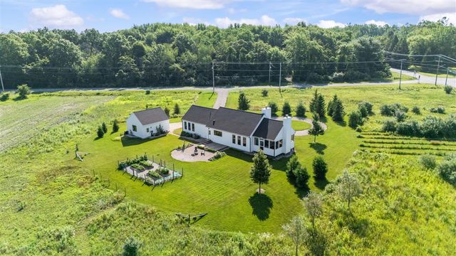 12054 California Road, Bridgman, MI 49106