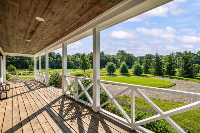 12054 California Road, Bridgman, MI 49106