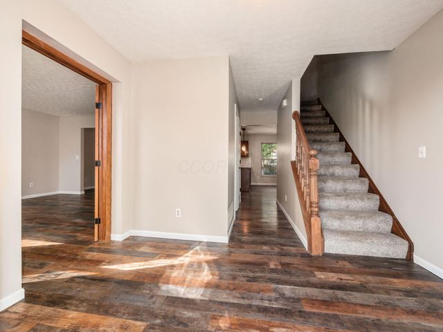 6259 Rising Sun Drive, Grove City, OH 43123