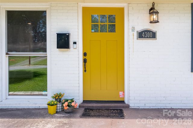 4300 Dowling Drive, Charlotte, NC 28205