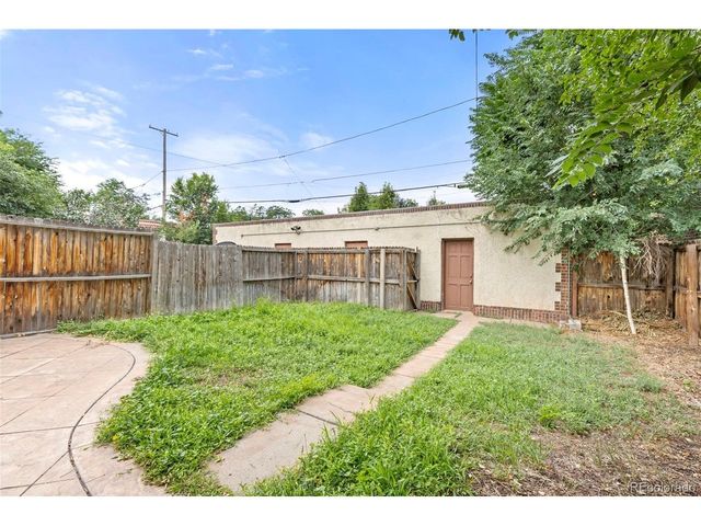 1433 Ivy St, Denver, CO 80220