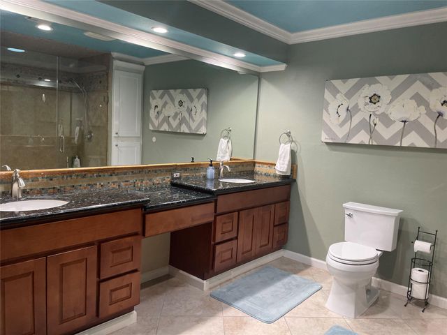 4920 Almeda Genoa Road, Houston, TX 77048