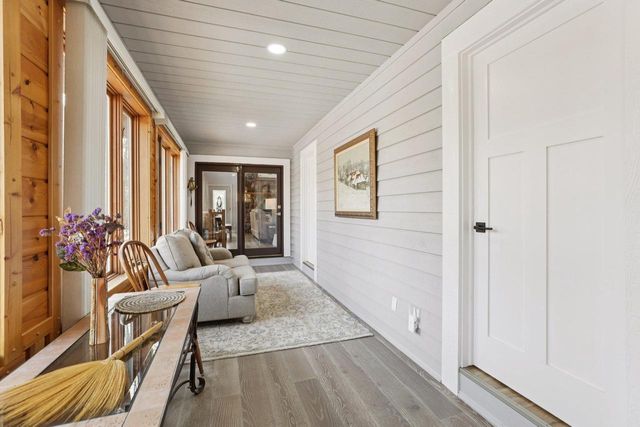 S1462 Indian Trail Parkway, Baraboo, WI 53913