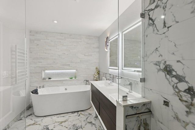 S1462 Indian Trail Parkway, Baraboo, WI 53913