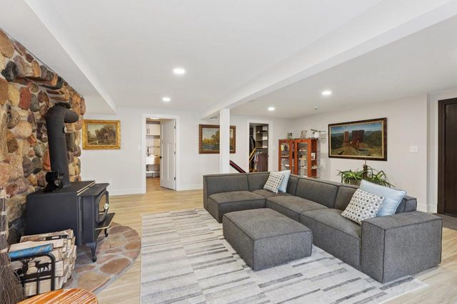 S1462 Indian Trail Parkway, Baraboo, WI 53913