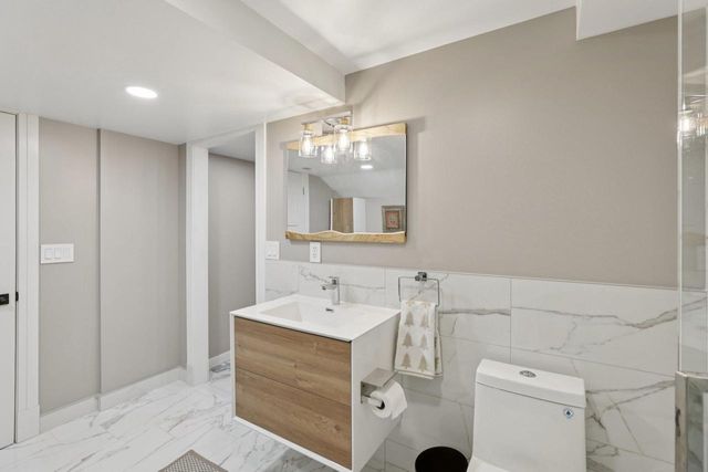 S1462 Indian Trail Parkway, Baraboo, WI 53913