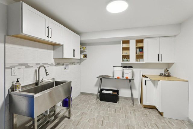 S1462 Indian Trail Parkway, Baraboo, WI 53913