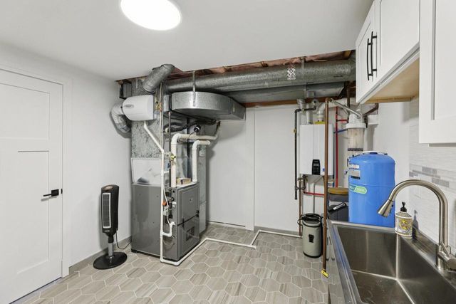 S1462 Indian Trail Parkway, Baraboo, WI 53913