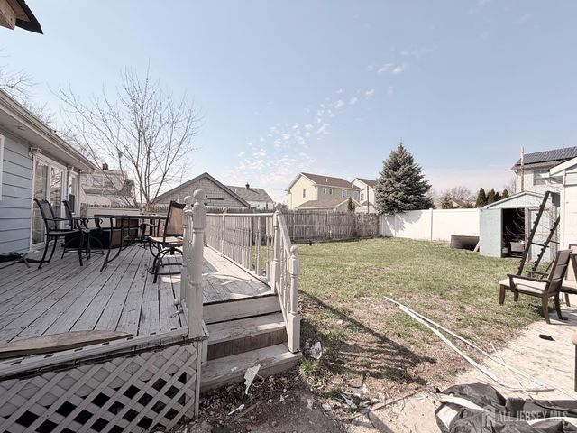 47 Spruce Street, Port Reading, NJ 07064