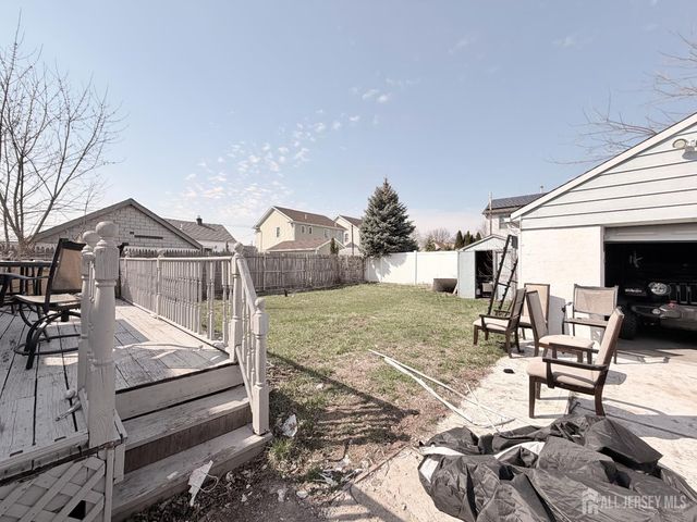 47 Spruce Street, Port Reading, NJ 07064