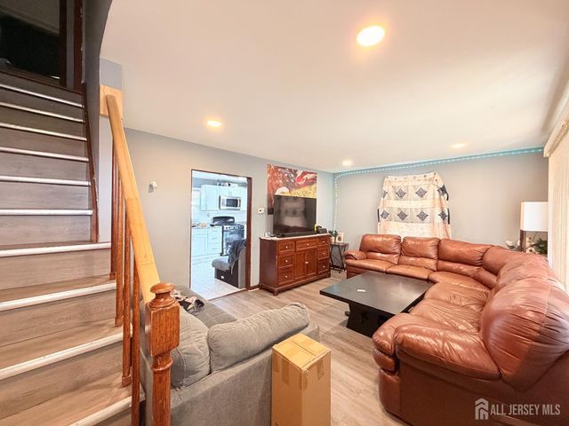 47 Spruce Street, Port Reading, NJ 07064