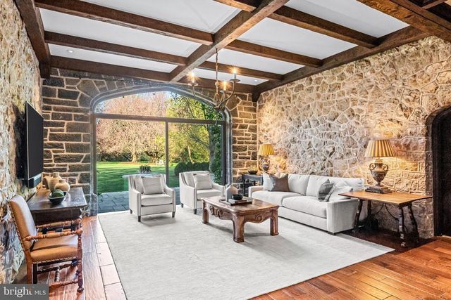 56 CROSBY BROWN RD, Gladwyne, PA 19035