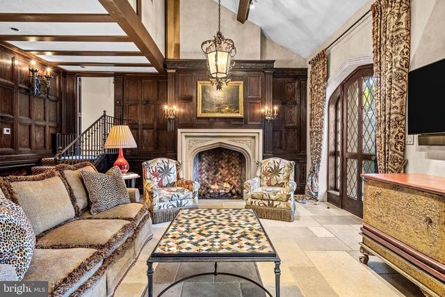 56 CROSBY BROWN RD, Gladwyne, PA 19035