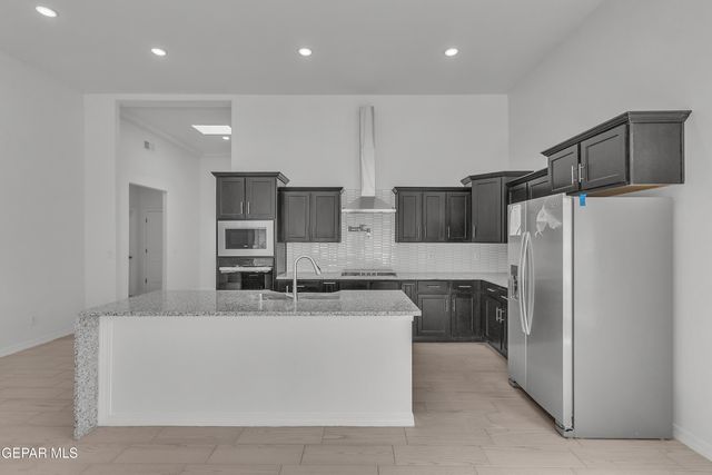 226 Olive Branch Trail, Santa Teresa, NM 88008