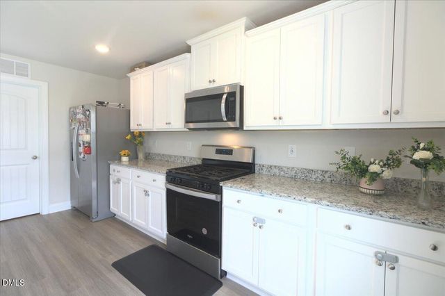 212 Antietam Place, Mebane, NC 27302
