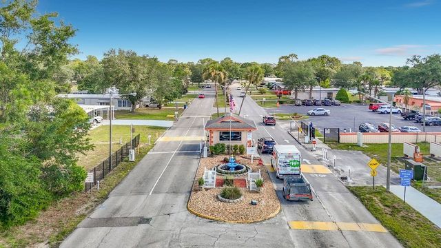 15116 BROOKRIDGE BOULEVARD, Brooksville, FL 34613