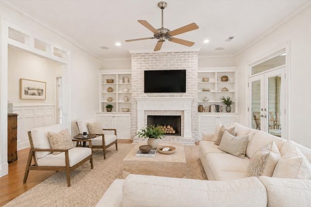 7021 Schooner Street, Charleston, SC 29492