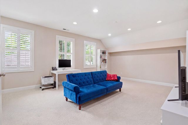7021 Schooner Street, Charleston, SC 29492