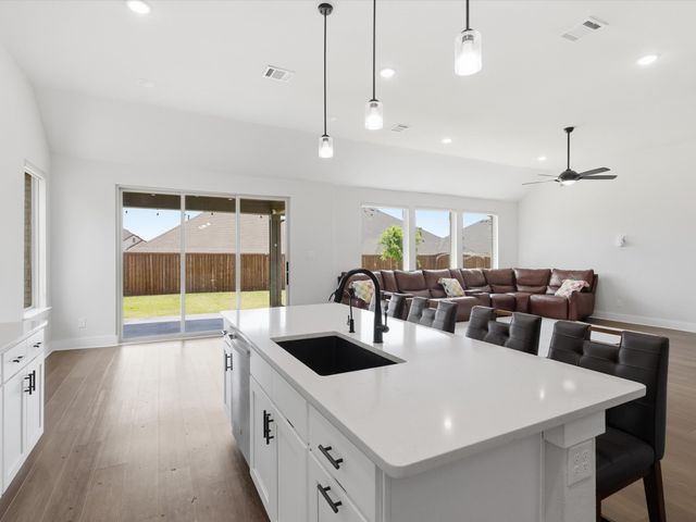 126 Nora Lane, Hickory Creek, TX 75065