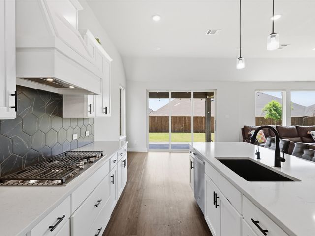 126 Nora Lane, Hickory Creek, TX 75065