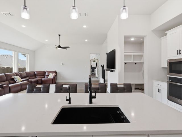 126 Nora Lane, Hickory Creek, TX 75065