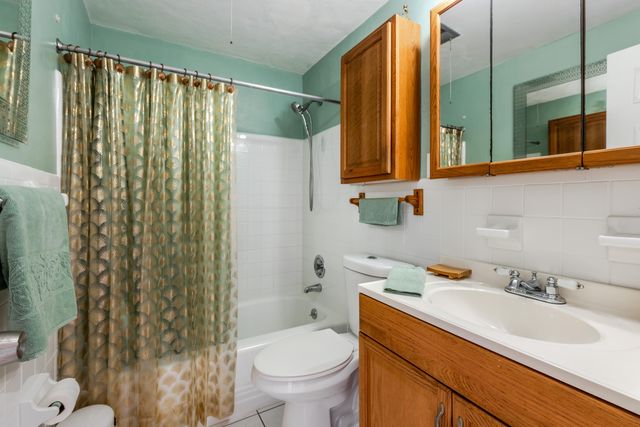 925 SW 11th Avenue 3j, Hallandale, FL 33009