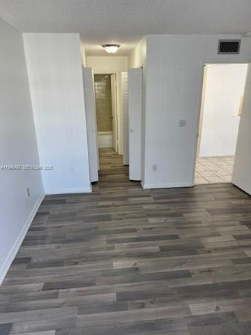 3545 NE 167th St 503, North Miami Beach, FL 33160