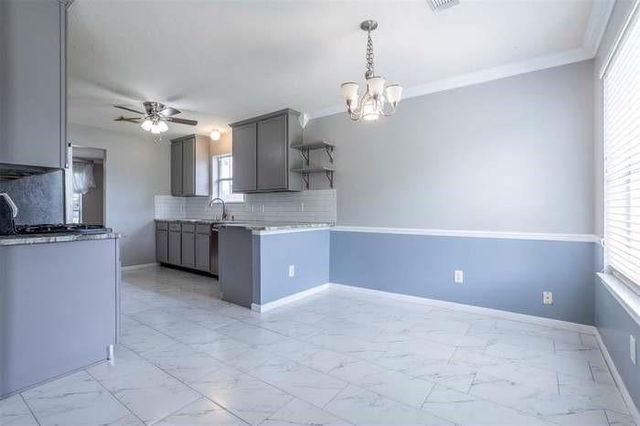 221 Armand Bay Drive, League City, TX 77539