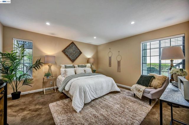 14370 14370 Outrigger Drive, San Leandro, CA 94577