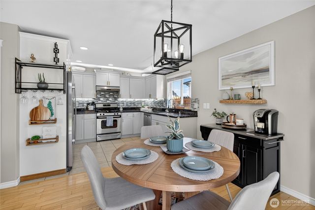 2619 Pacific Highlands Avenue, Ferndale, WA 98248