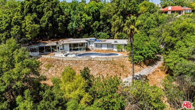 4625 Petit Avenue, Encino (los Angeles), CA 91436
