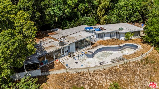 4625 Petit Avenue, Encino (los Angeles), CA 91436