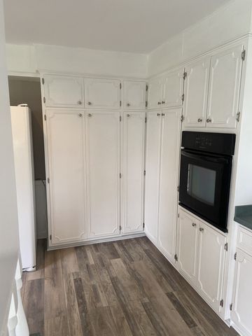 11495 Guthrie Rd, Guthrie, KY 42234