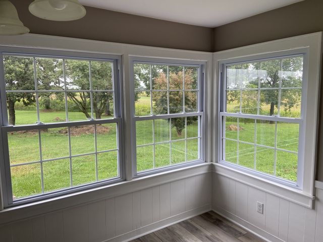 11495 Guthrie Rd, Guthrie, KY 42234