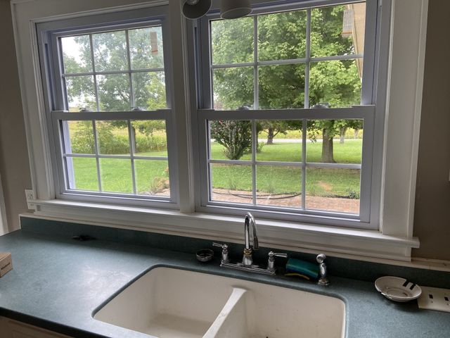 11495 Guthrie Rd, Guthrie, KY 42234