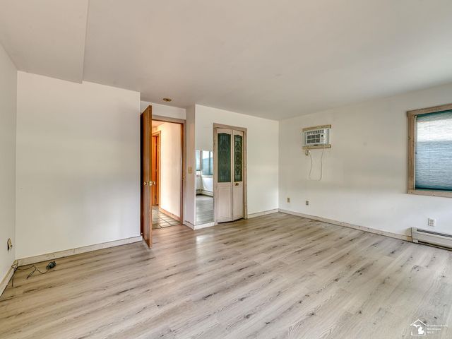 3360 Lakeshore Drive, Frenchtown Twp, MI 48162