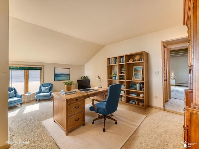3360 Lakeshore Drive, Frenchtown Twp, MI 48162
