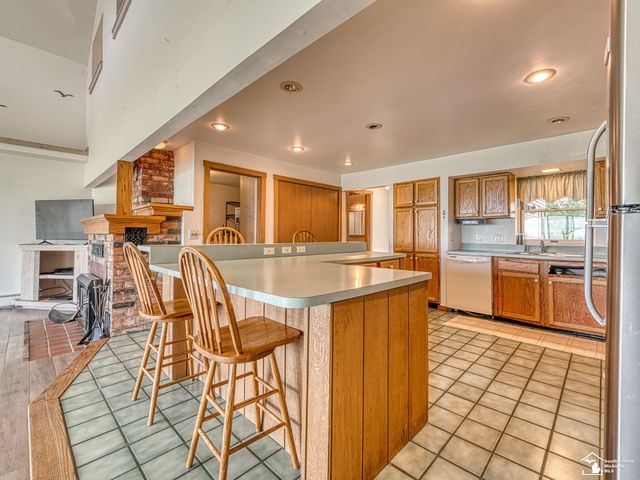 3360 Lakeshore Drive, Frenchtown Twp, MI 48162