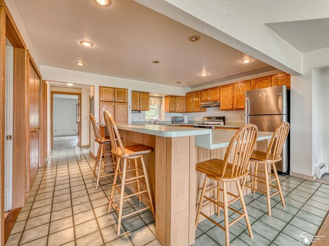 3360 Lakeshore Drive, Frenchtown Twp, MI 48162