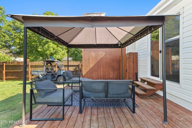 211 Willowbrook Drive, Kingston, TN 37763