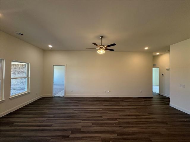 2305 SE 89th Terrace, Oklahoma City, OK 73160