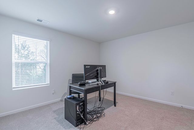 99 Draft Street, Rossville, GA 30741