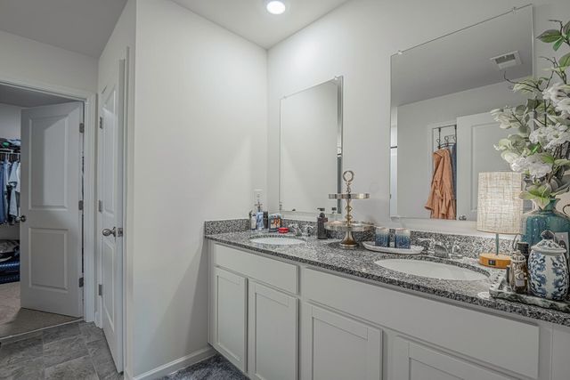 99 Draft Street, Rossville, GA 30741