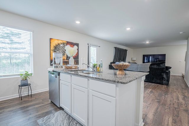 99 Draft Street, Rossville, GA 30741