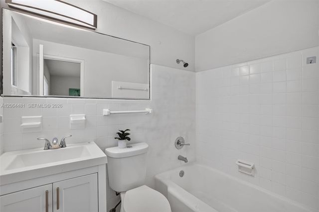 345 85th St, Miami Beach, FL 33141