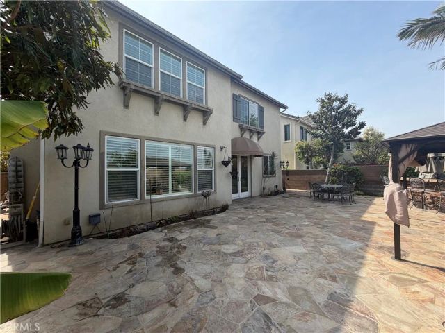 47 Snowdrop Tree, Irvine, CA 92606