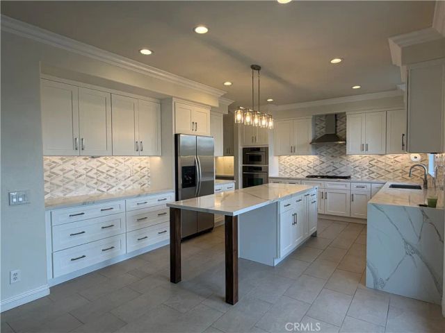 47 Snowdrop Tree, Irvine, CA 92606